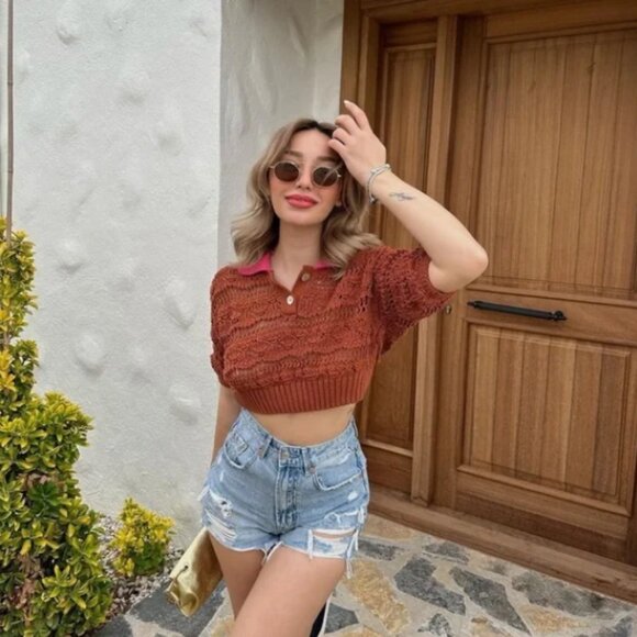 Zara Women's Pointelle Short Sleeve Collared Knit Polo Cropped Top Size Medium - Picture 2 of 10